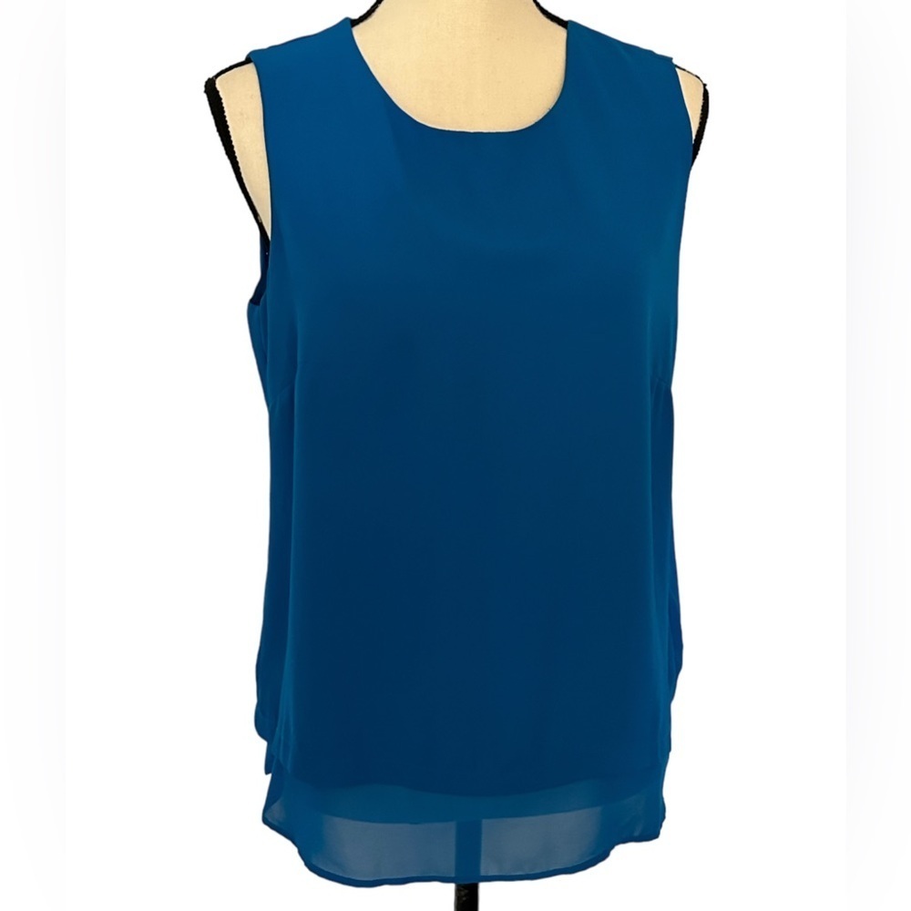 Violet& Clair blue top size L